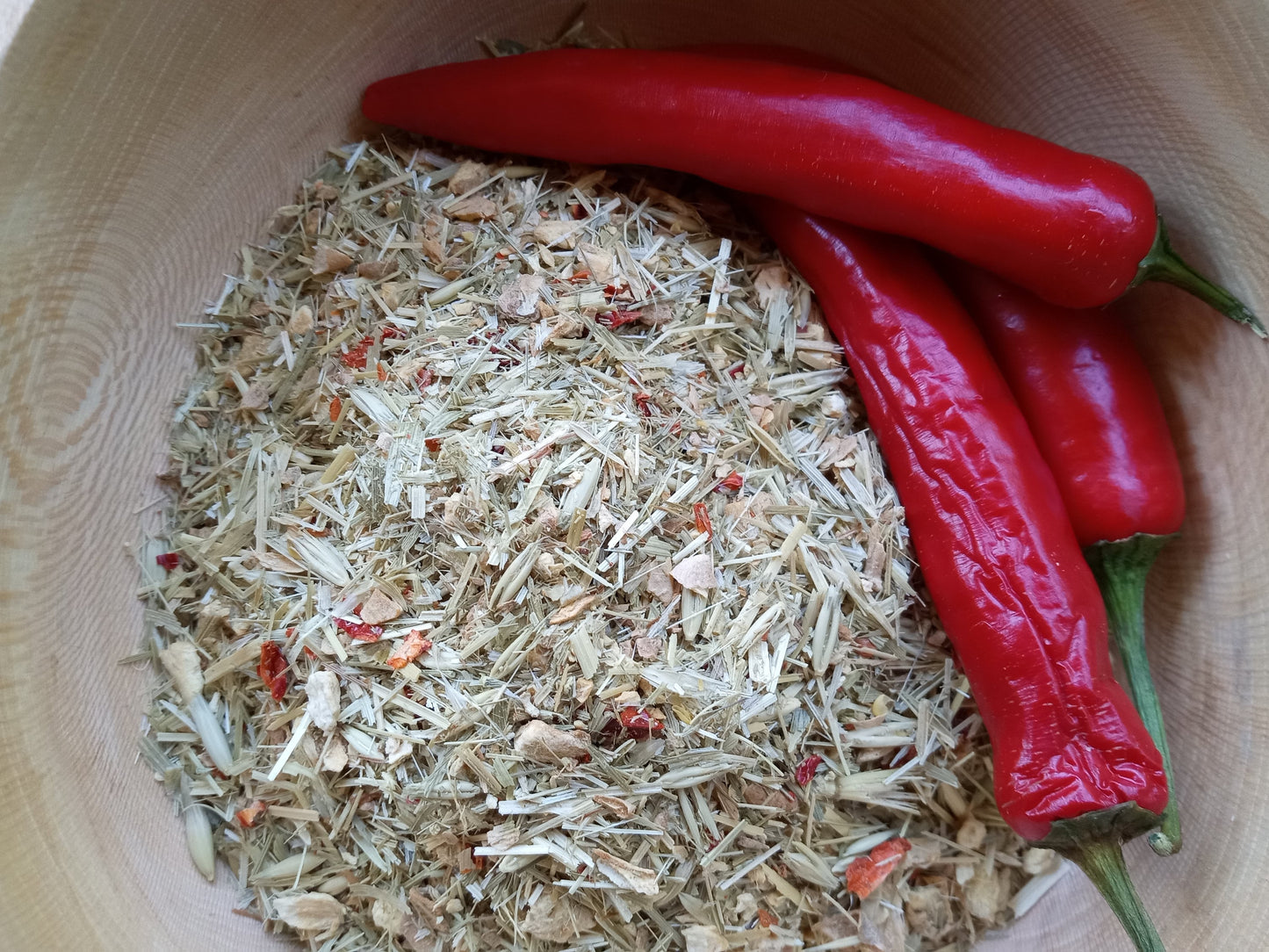 Organic Ginger Tea with Cayenne Pepper & Oatstraw - Herbal Tea to Aid Healthy Digestion - Consumable Wellness Gifts - Spice Lovers Tea